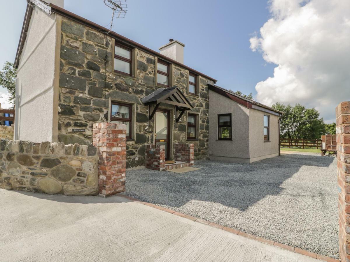 Bryn Bethel Villa Caernarfon Bagian luar foto